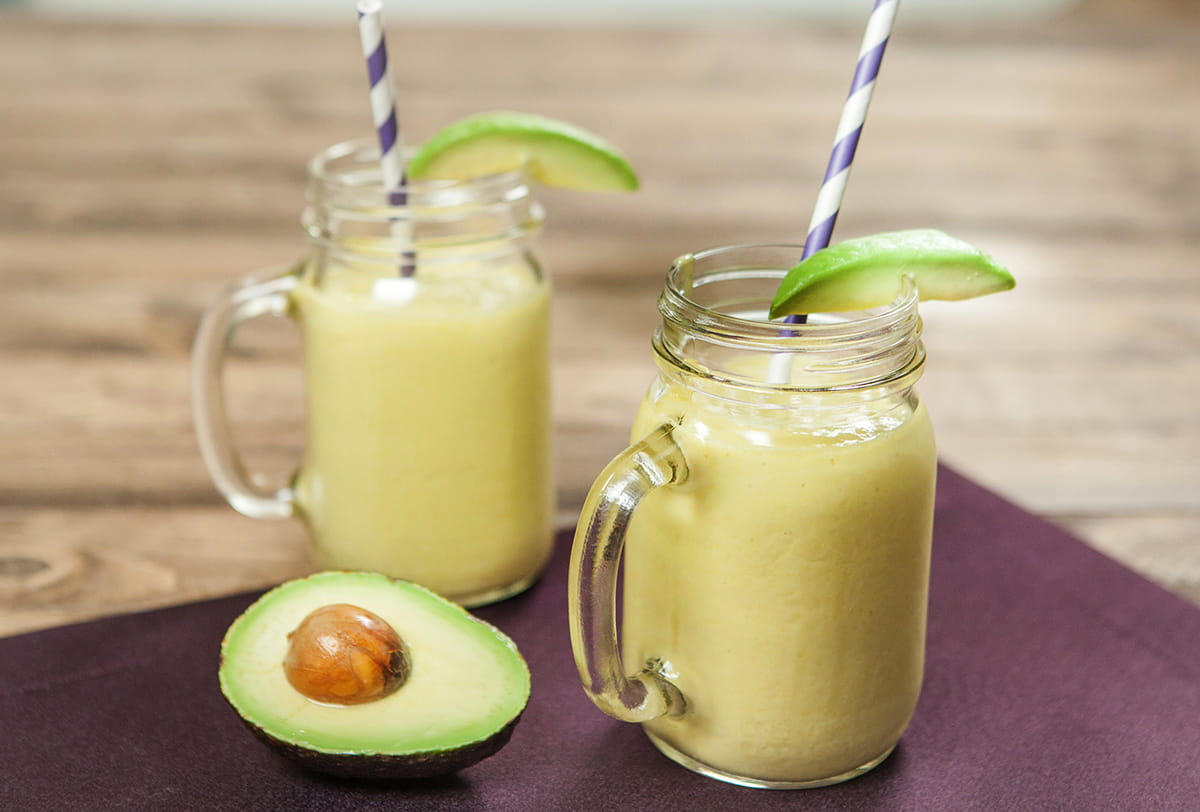 Avocado and Coconut Refresher Smoothie