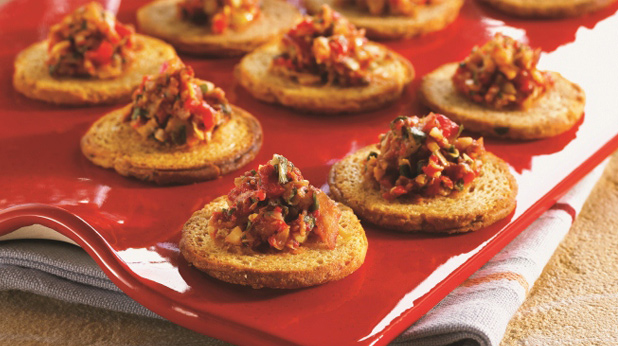 Roasted Red Bell Pepper and Artichoke Tapenade