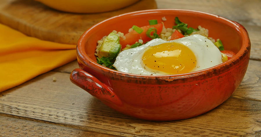 Egg Bites with Quinoa - Easy Peasy Eats