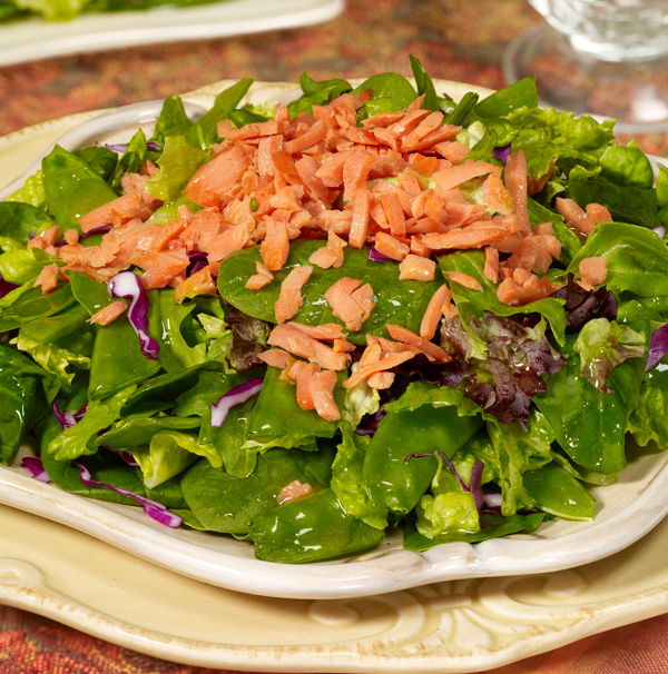 Spring Greens with Salmon and Apricot Ginger Vinaigrette Spring Greens with Salmon and Apricot Ginger Vinaigrette