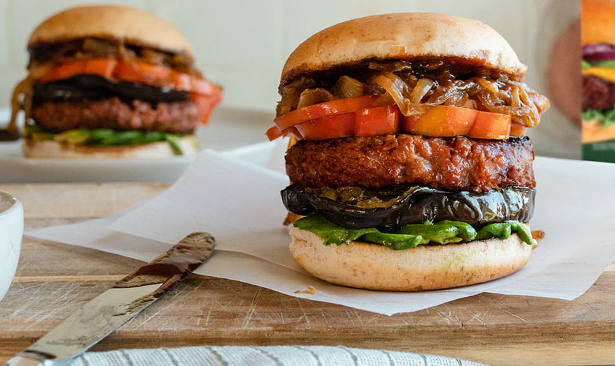 Plant-based Burger with Avocado and Caramelized Onions